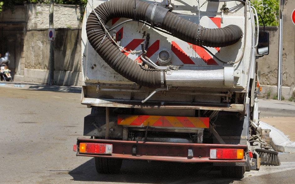 tarif plombier débouchage Béhoust